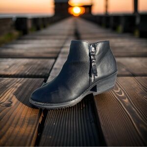 Arizona Jean Company Black leather Boots Canyon